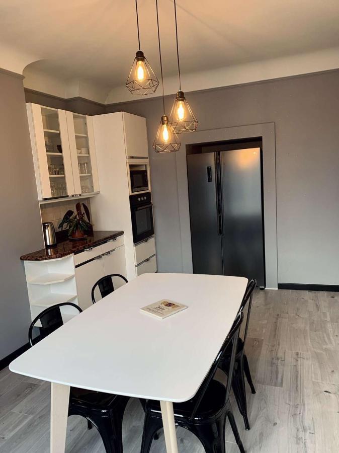 Maison Entiere Aux Portes Du Canal De Bourgogne 푸일리엔아그수아 외부 사진